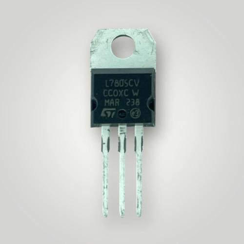 L7805 – Régulateur de tension linéaire 5V