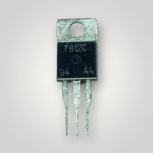 L7812 – Régulateur de tension linéaire +12V