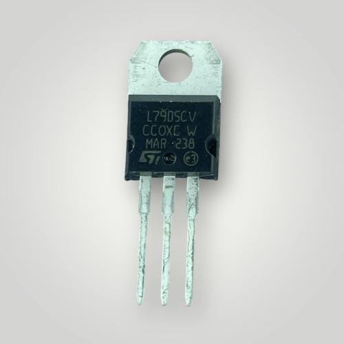 L7905 – Régulateur de tension linéaire -5V