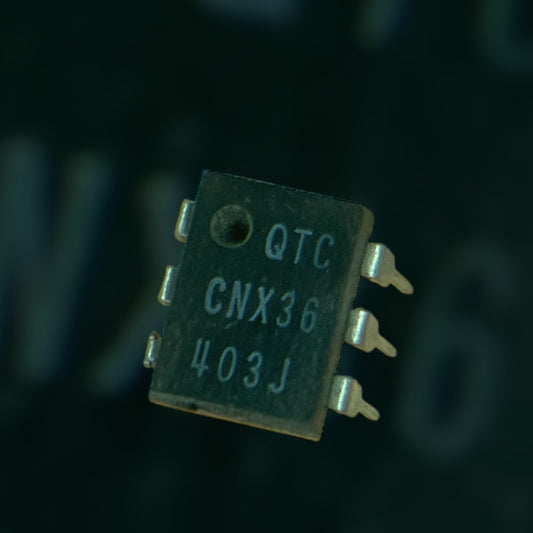 CNX36 optocoupleur à sortie phototransistor
